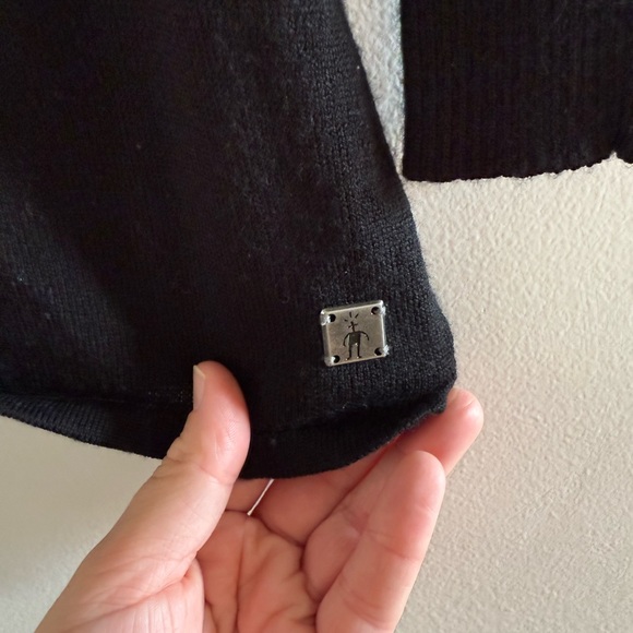 Smartwool Women’s Turtleneck Black Sweater size XS - Picture 4 of 6